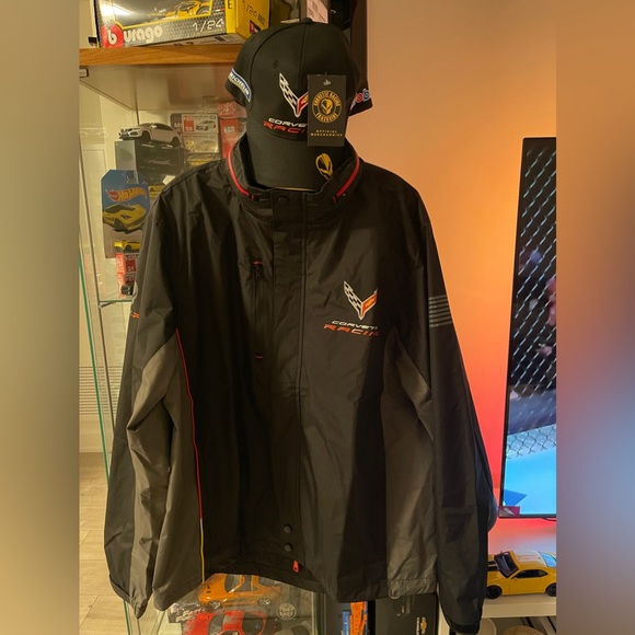 NEW Chevrolet Corvette Racing Official Team Rain Jacket (XL) + Hat Combo - Picture 1 of 13